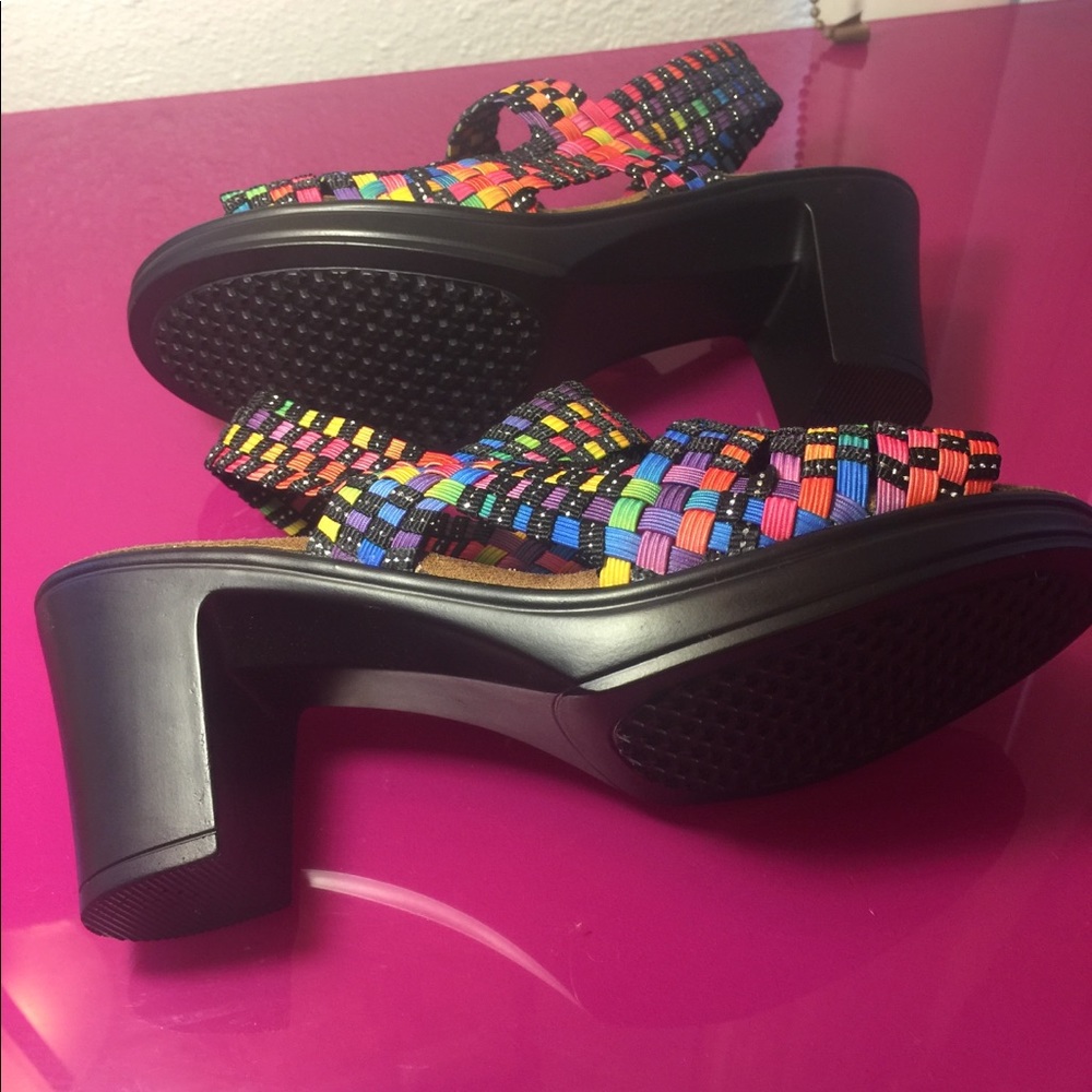 Multicolor sandals - Picture 3 of 3
